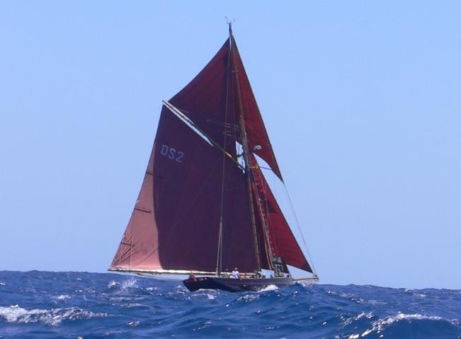 Jolie Brise - under sail