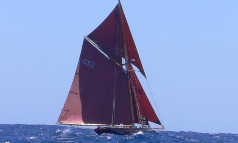 Jolie Brise - under sail