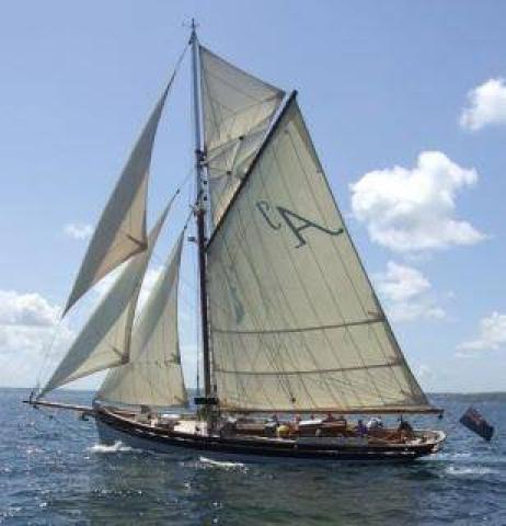 Annabel J - under sail