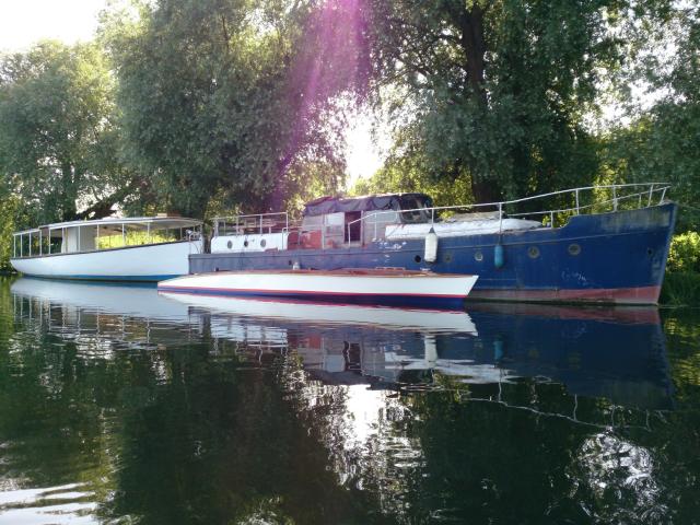 Katrina starboard side front view