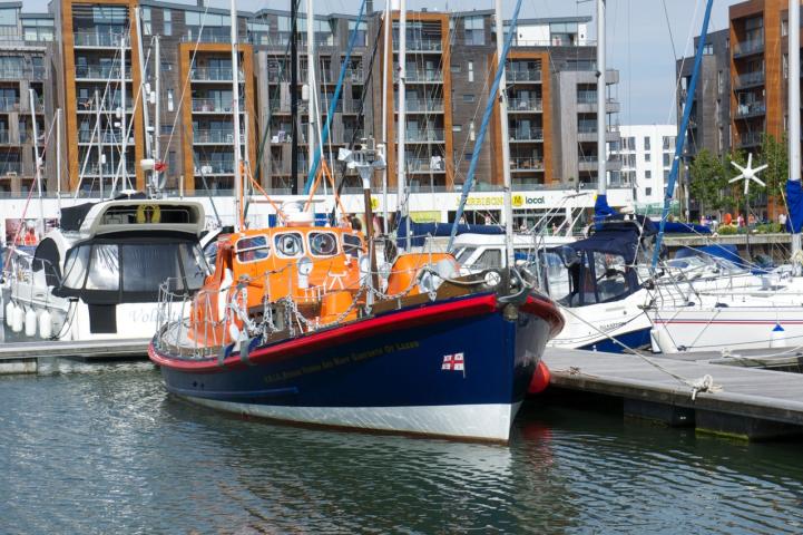 Richard Vernon & Mary Garforth, in harbour