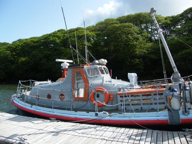 moored starboard side 