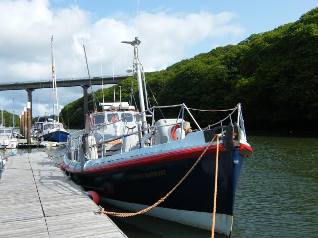 Bow Starboard Side 
