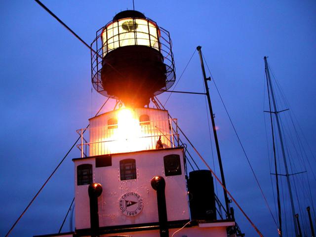 light mast