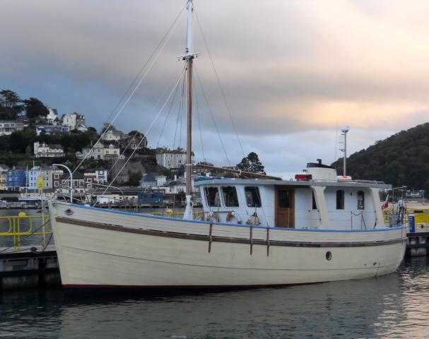 taking up at Dartmouth Town quay October 2016