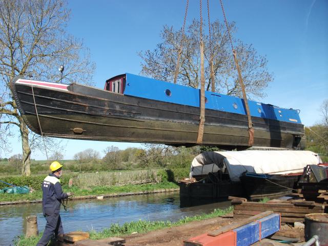 Being lifted into moorring