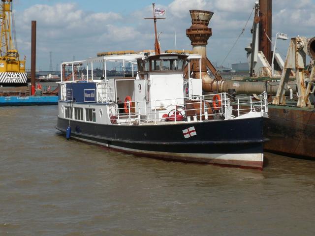 Western Belle at Denton Wharf