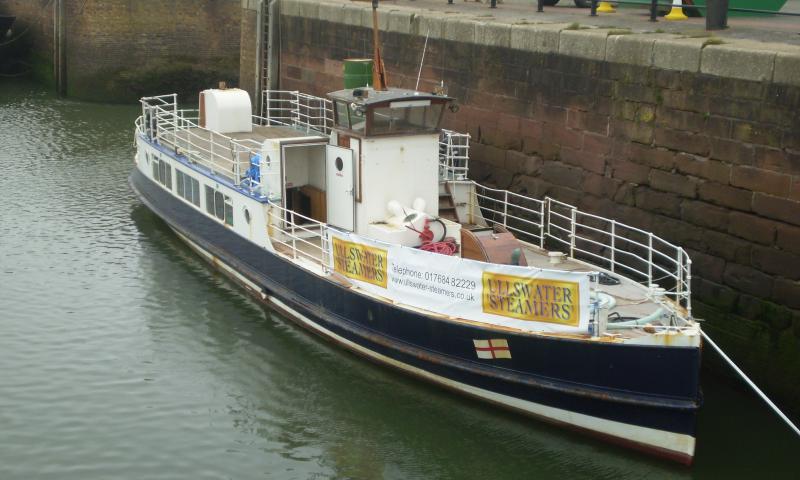 Western Belle at Maryport. Bow view starboard side.