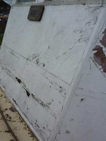 RML 526 - close up of condition of wheelhouse