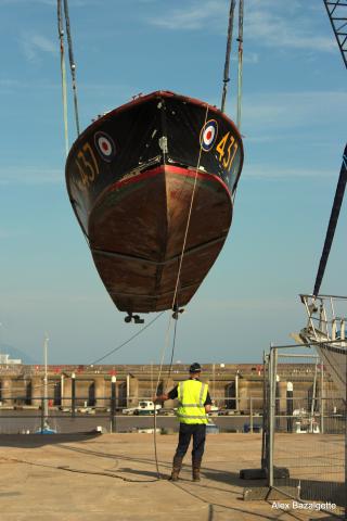 bow view - aloft