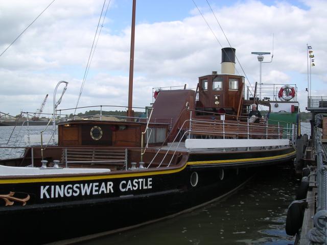 Kingswear Castle alongside