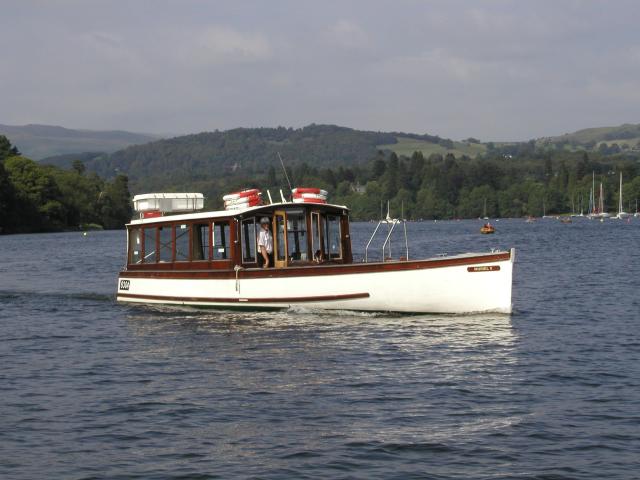 Muriel II - starboard side