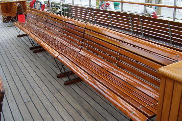 Tern - seating area