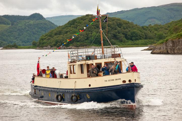 The Second Snark - performing a charter in conjunction with WAVERLEY to Loch Riddon