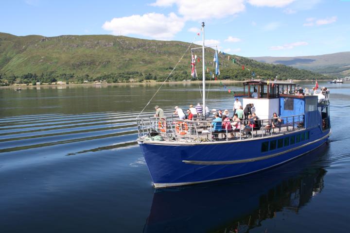 A calm sail with passengers