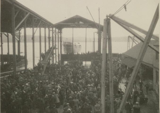 The launch of the Discovery in 1901