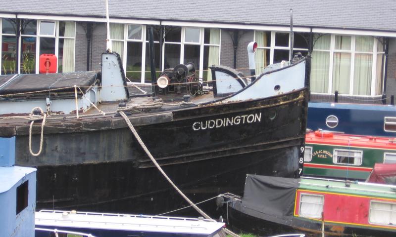 Cuddington - starboard bow