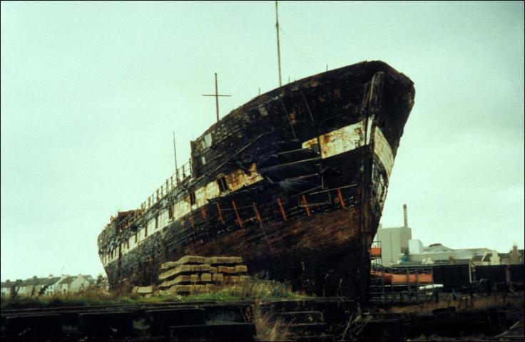 Carrick - bows looking aft