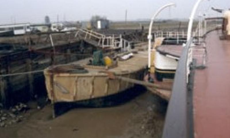 FB ? - used for a mooring for the Medway Queen. Stern looking forward from starboard quarter. Ref: 96/3/4/27