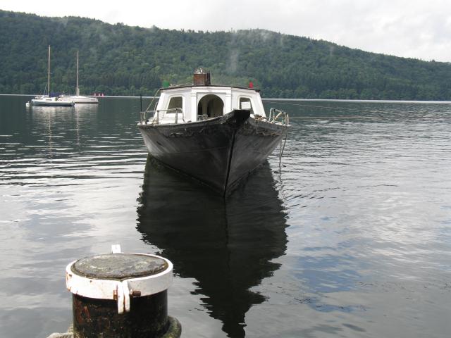 Esperance afloat - bow view