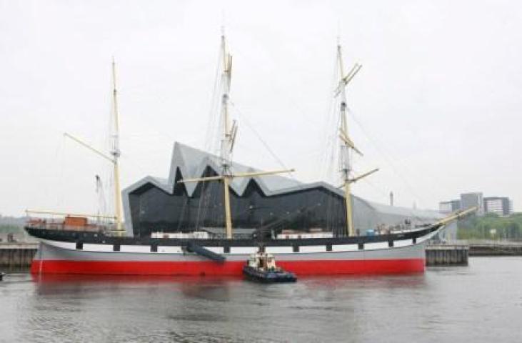 Glenlee - moving to Riverside on 5 May 2011