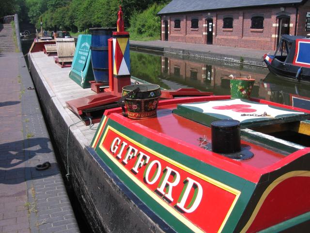 Gifford moored alongside on a visit to the Black Country Living Museum, 2007