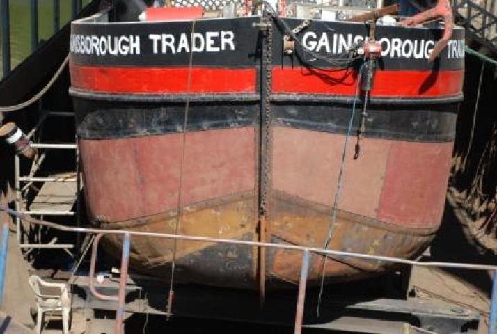 Gainsborough Trader - bow end