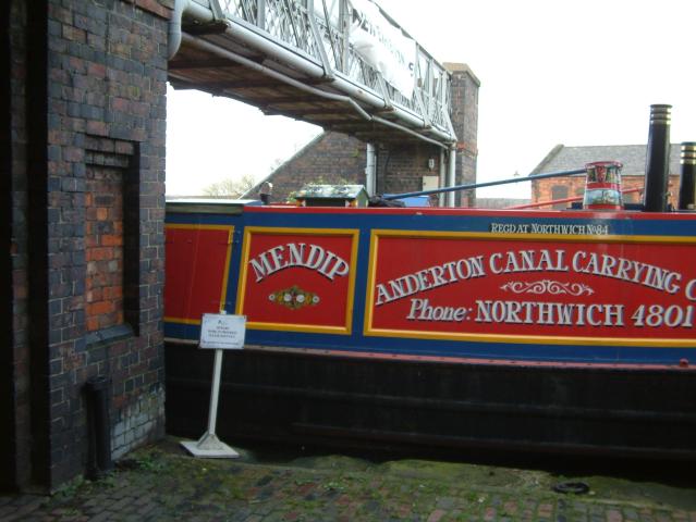 Mendip alongside in Ellesmere Port