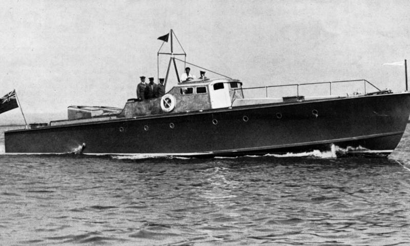 MTB102 brand new May 1937. The wheelhouse has not yet been painted. Wearing red ensign and flying trials flags.