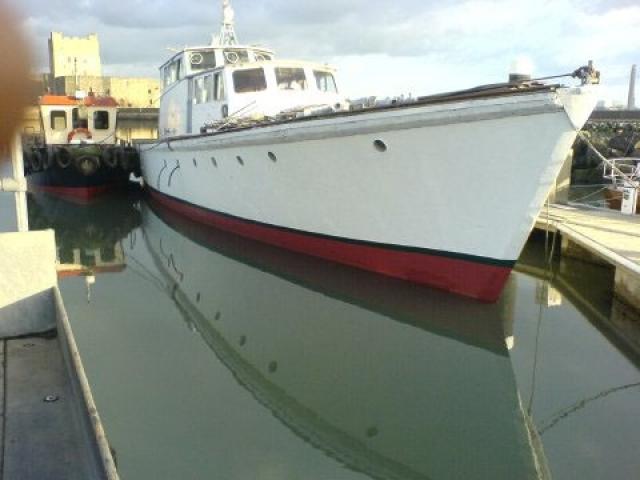 Vincent - starboard bow