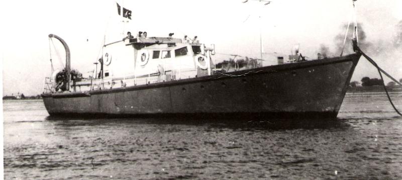 Vincent - starboard side.  Her first movement to a new berth within Cardiff docks following her conversion and prior to her sea trials in 1969.