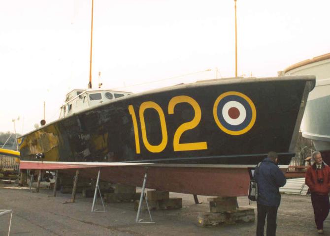 HLS 102 starboard side