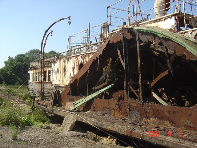 Ryde - paddle wheel