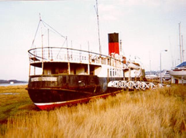 RYDE QUEEN - stern from starbaord quarter.