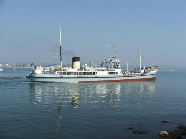 SS Shieldhall - underway, starboard view