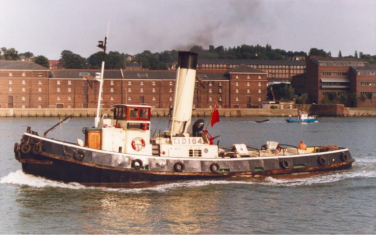 TID 164 - under way off Chatham Historic Dockyard. July 1996.