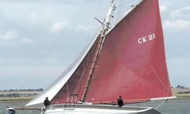 MARIA under sail - port side