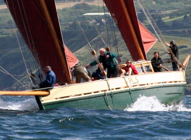 White Heather - bow view port side