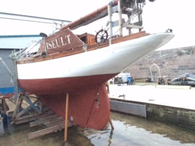 Port side mid lift