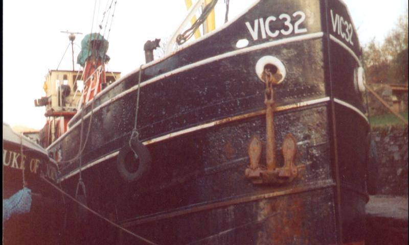 VIC 32 - bow view
