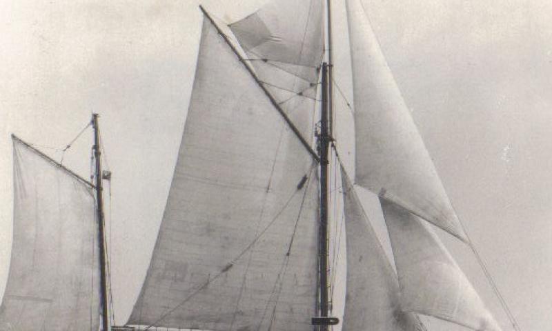 NELL - under sail - starboard side.