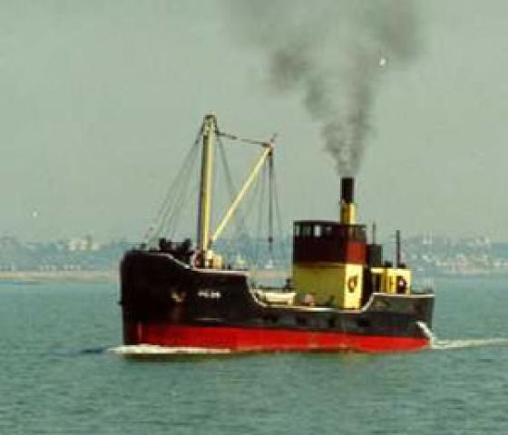 VIC 56 - underway off Clacton. Port bow.