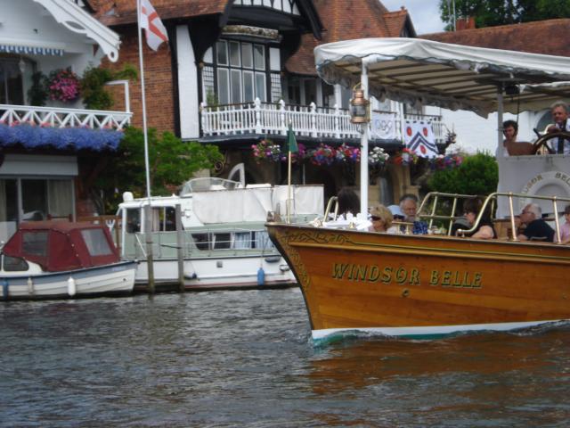 Windsor Belle Bow 