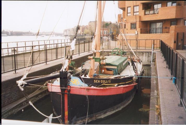 SEAGULL II - at Free Trade Wharf, London, 5 December 1998.  Bow view looking aft.