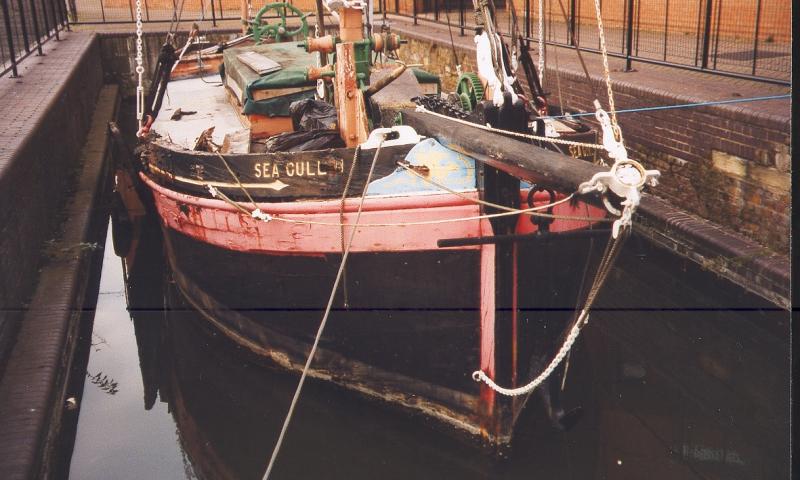 SEAGULL II - at Free Trade Wharf, London, on 5 December 1998. Starboard bow.