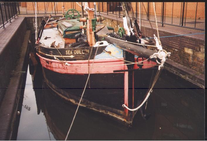 SEAGULL II - at Free Trade Wharf, London, on 5 December 1998. Starboard bow.