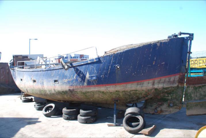starboard side view