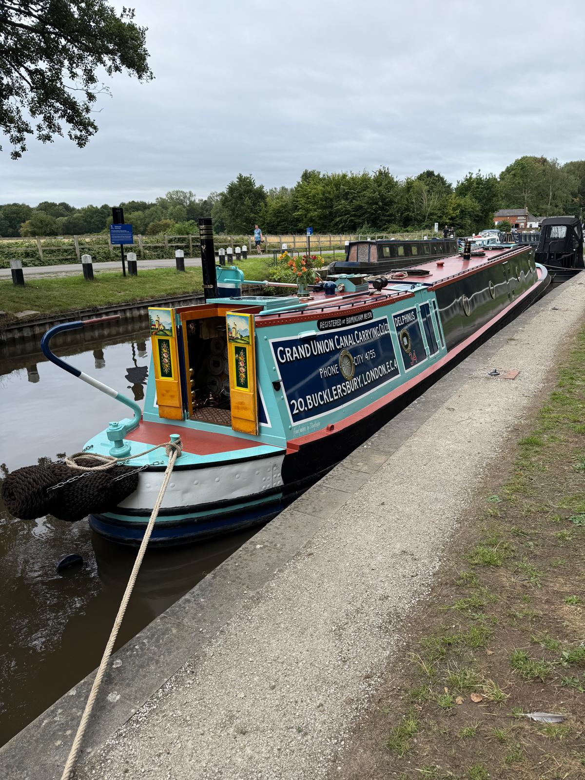 Delphinus moored 
