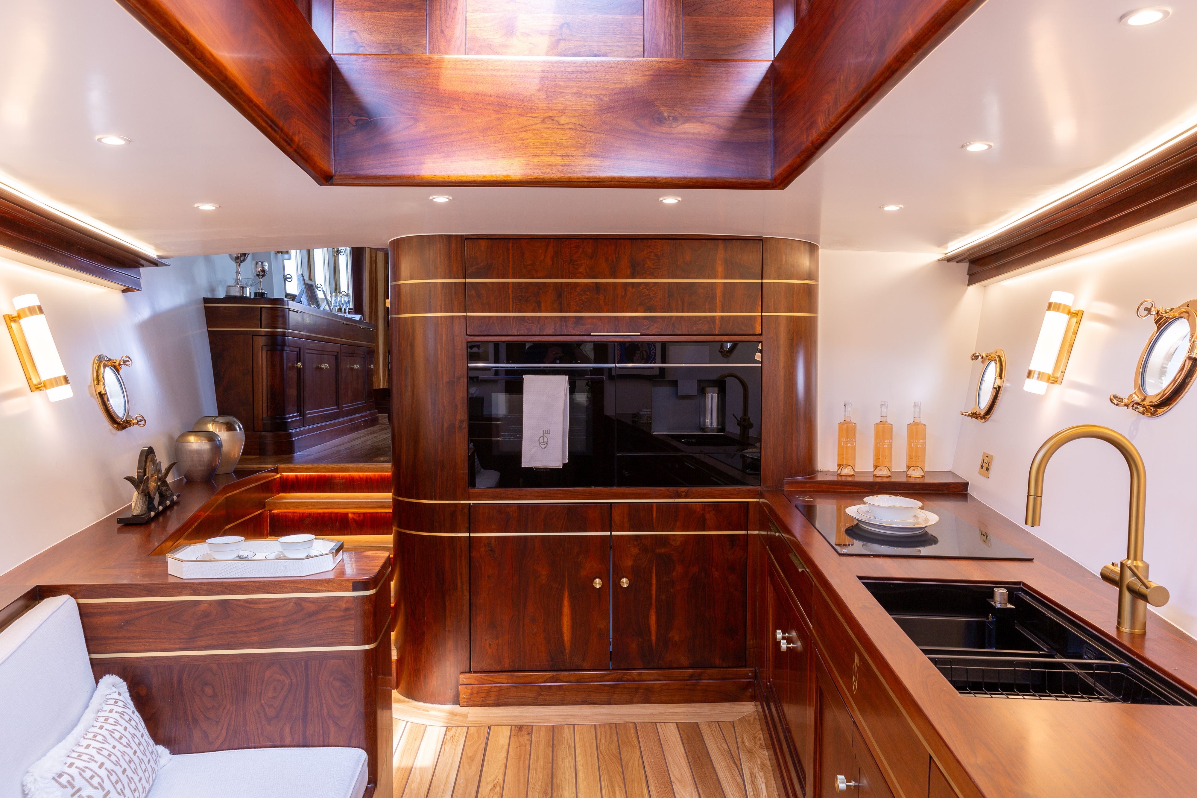 Llanthony below deck