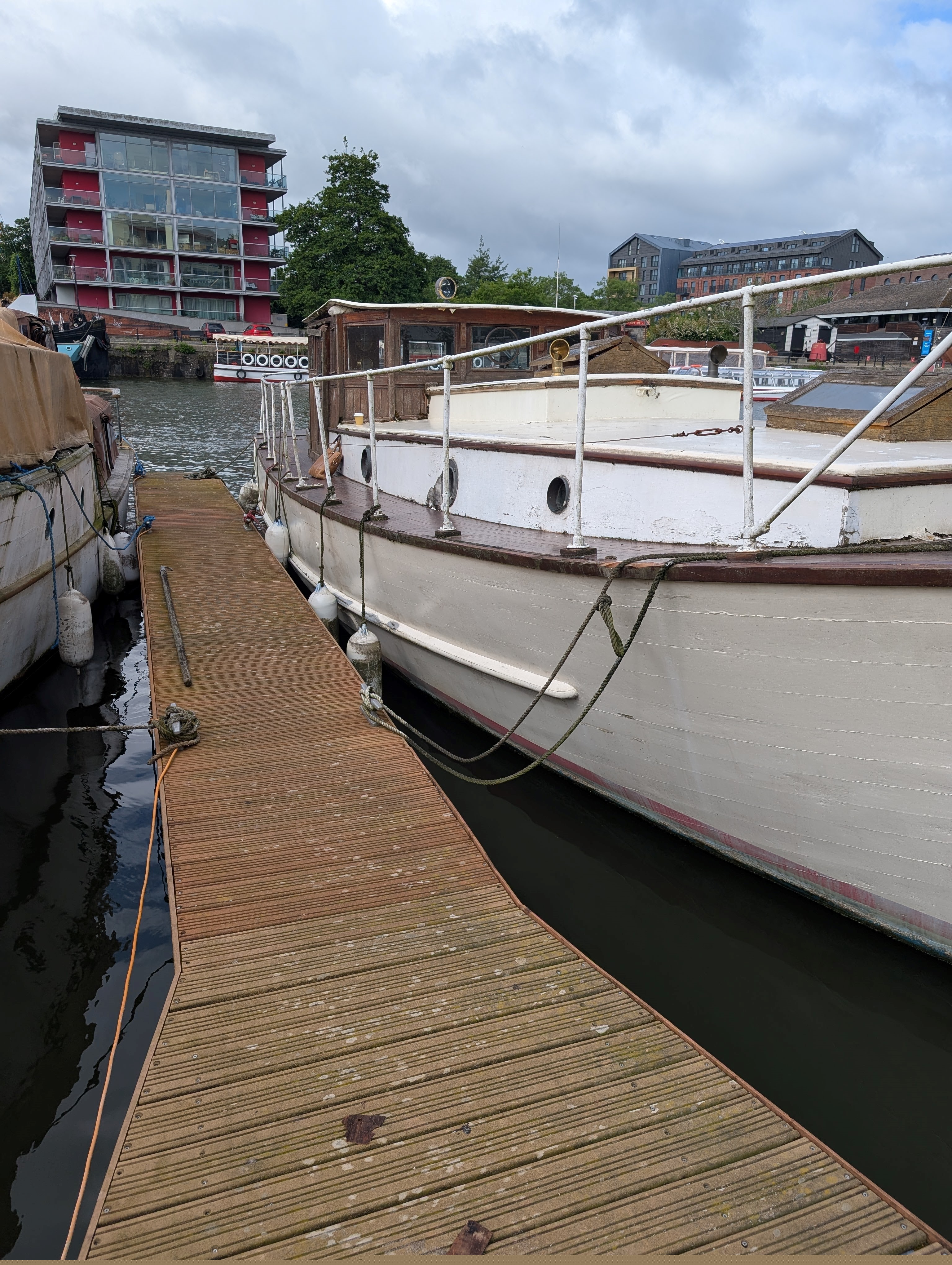 Castelrock moored